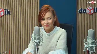 Саундтракът на Мона