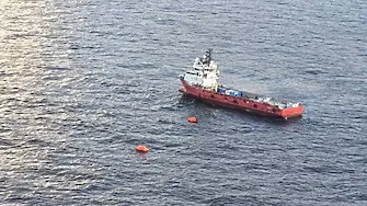 Нова атака в Черно море: Ударен е кораб с 13 души на борда, един моряк е загинал