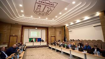 Повече пари за ремонт на инфраструктурата в града и селата поиска от държавата Общинският съвет в Севлиево с декларация 