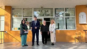 В с. Малорад гласуват днес за президент и за кмет
