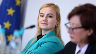 Симона Велева, СЕМ: Беше безобразно бутането на журналиста Соня Колтуклиева на земята!