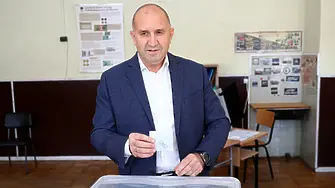 Радев: Президентът трябва има знания, опит, ясни позиции и принципи и готовност да ги отстоява