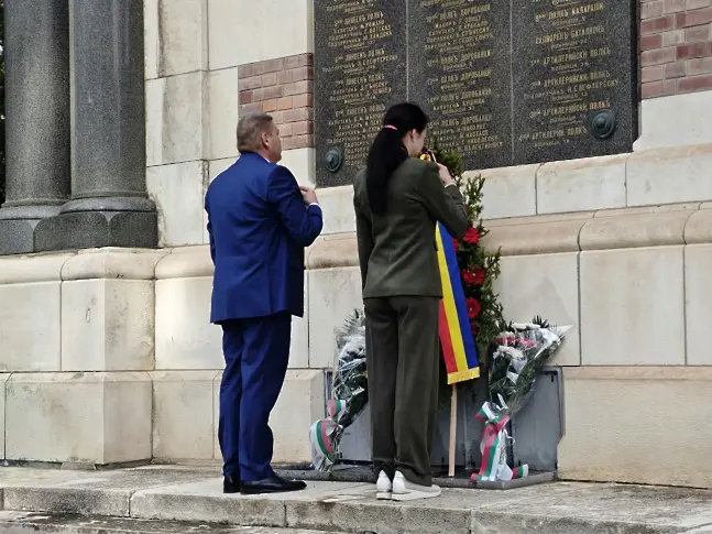 Румънският посланик и дипломатически представители посетиха Плевен, Гривица и Пордим