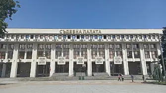Обвиниха кметовете на Белица и Сунгурларе за търговия с влияние