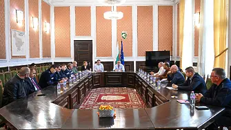 Oбсъдиха  готовността за зимния сезон в Сливенско