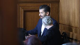 Бойко Рашков, Асен Василев и шефът на ДАНС ще бъдат разпитани по делото срещу Кирил Петков