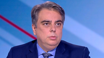 Асен Василев: „Прогресивна България“ плаши гаргите с опорката за „нова сглобка“