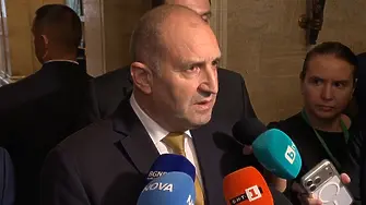 Румен Радев: Нека в неделя да изпратим „сглобката“ в небитието