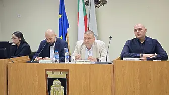 Кметът на Плевен оттегли предложението за увеличение на такса смет в общината