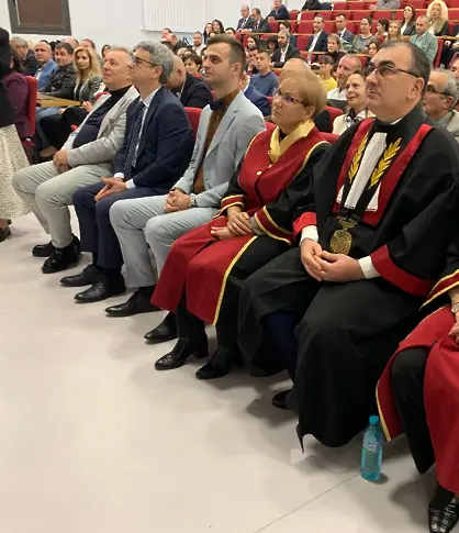 МУ-Плевен отбеляза 52 години от основаването си с тържествен Академичен съвет и отличия за преподаватели
