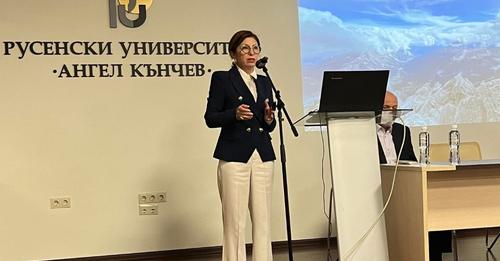 Рена Стефанова: Заставам зад истински каузи и давам всичко от себе си 