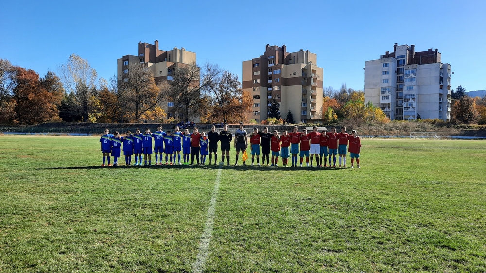 Отборът на ОУ "Св. св. Кирил и Методий"  спечели общинските ученически игри по футбол за 5 - 7 клас