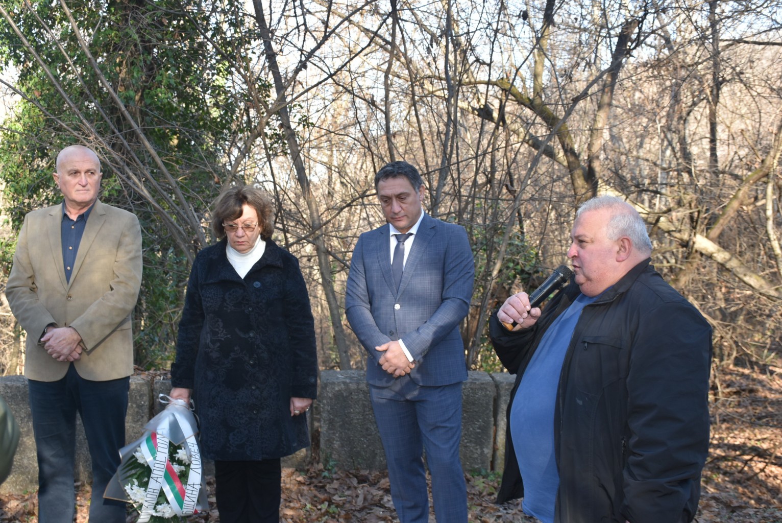 Възпоменания за Васил Левски се състояха на Пази мост край Ловеч и на Къкринското ханче