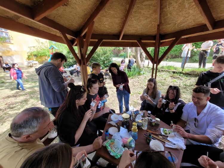 Лазарня в село Гарван