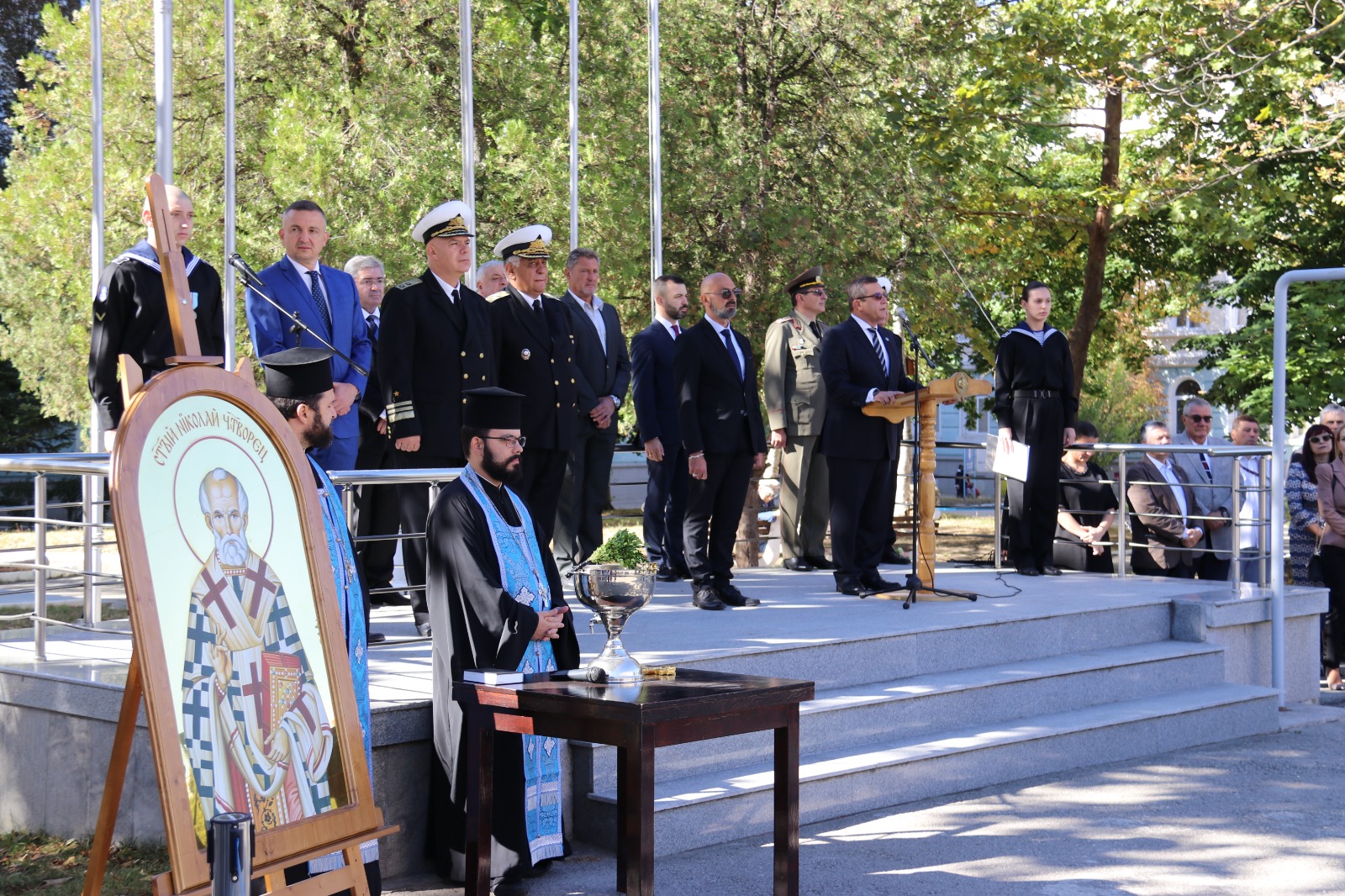 Просветният министър във Варна: Готвим закон за иновациите