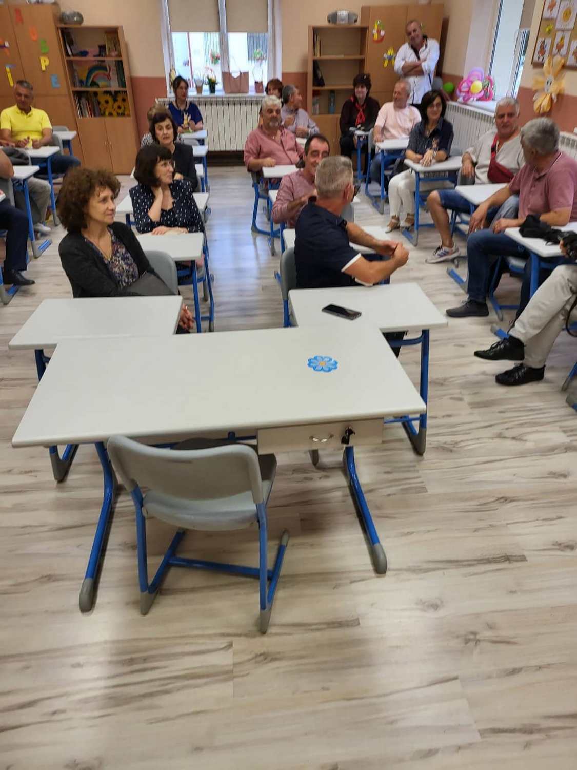 В НУ Христо Ботев, Випуск 1972-1976 г. отбеляза 50 г. от постъпването си в първи клас