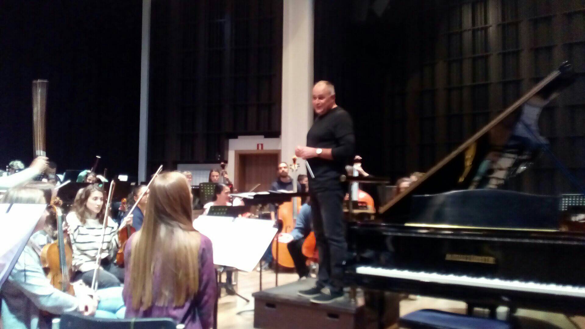 Историята на корейска принцеса и нейната нещастна любов ще прозвучи утре в концерт на Симфониета Враца