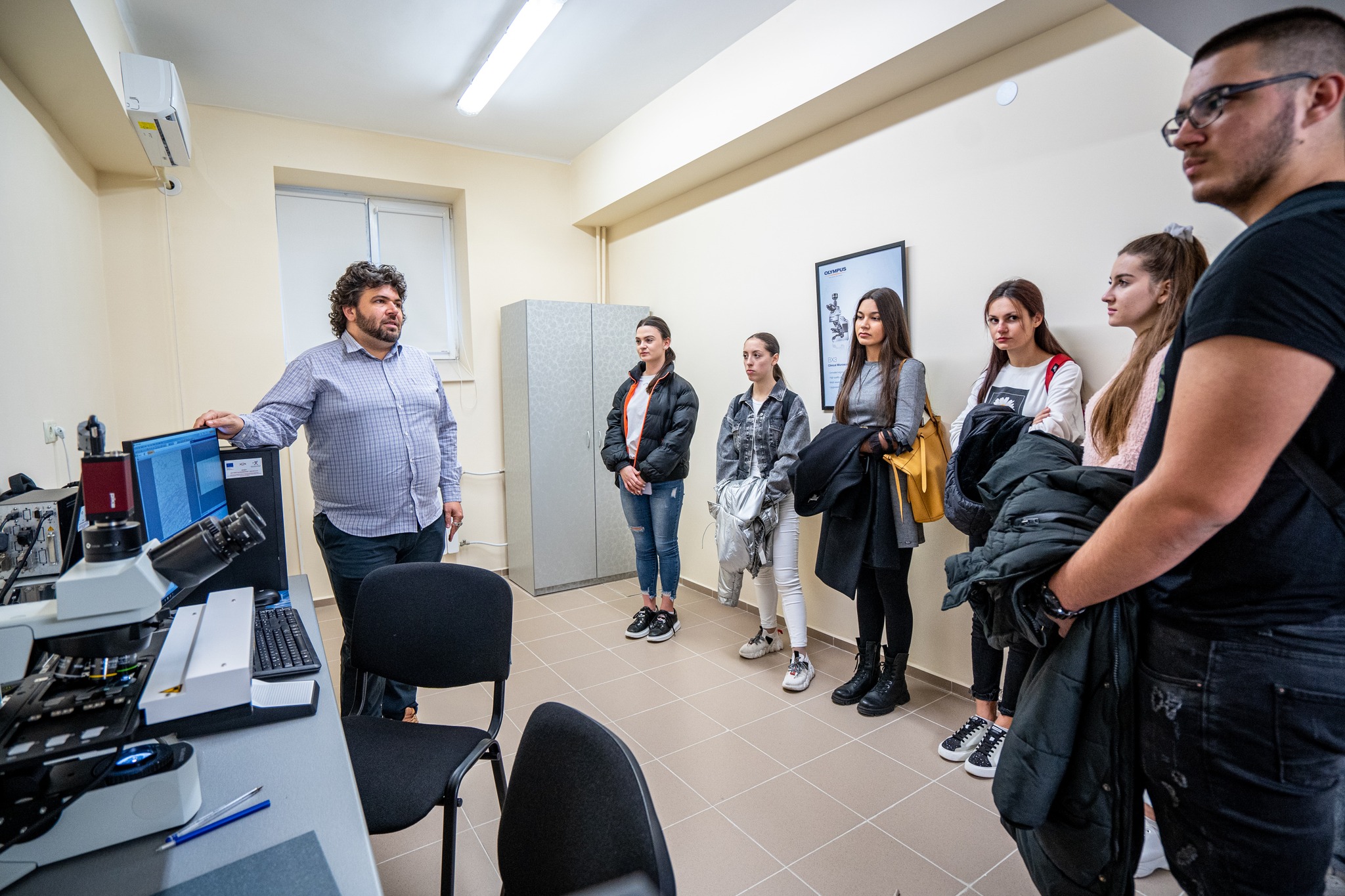 Възпитаници на ГПЧЕ „Димитър Димов“ гостуваха в Ден на отворените врати в МУ-Плевен