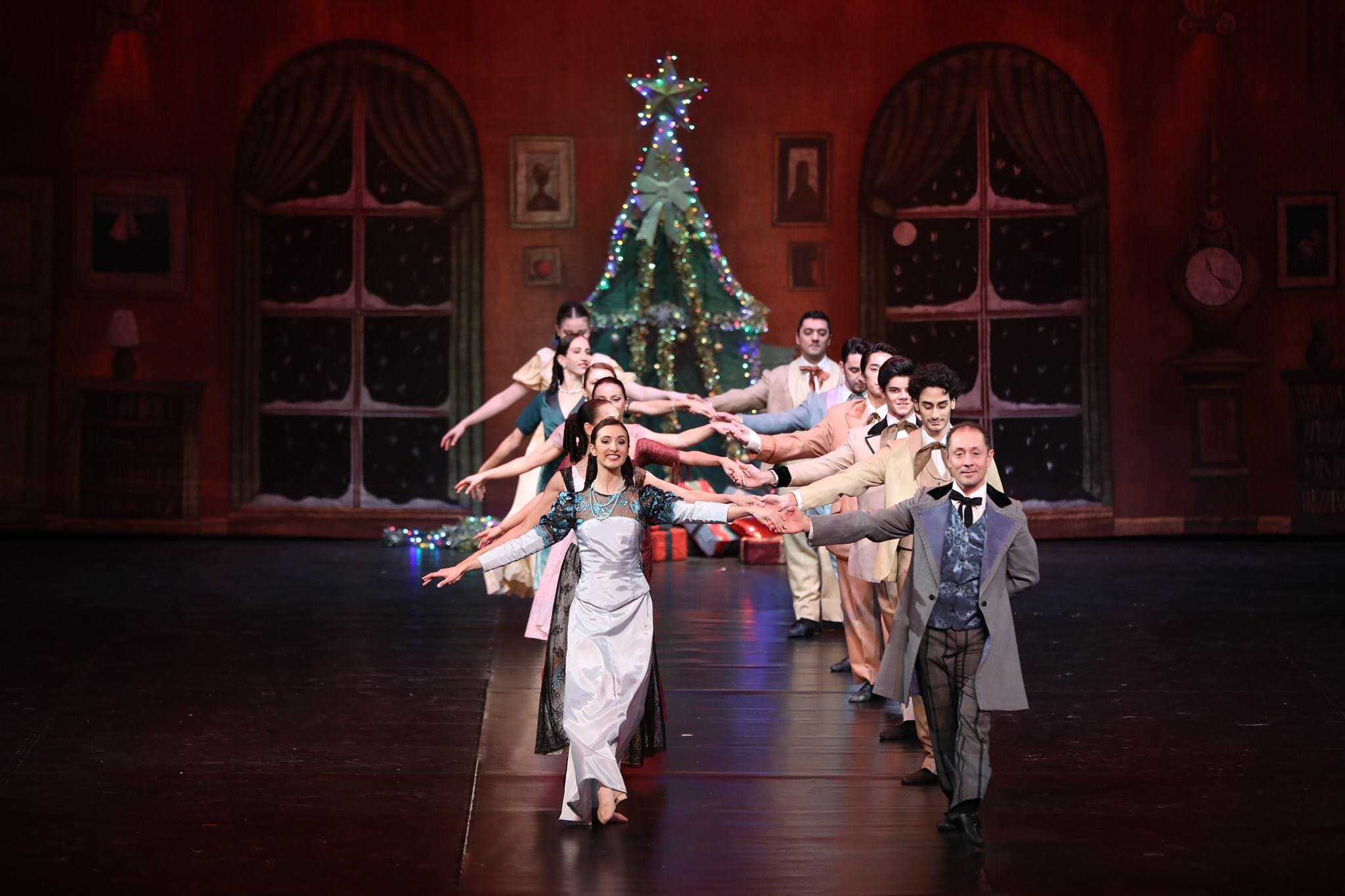 В навечерието на Коледно-Новогодишните празници Операта представя приказния балет "Лешникотрошачката"