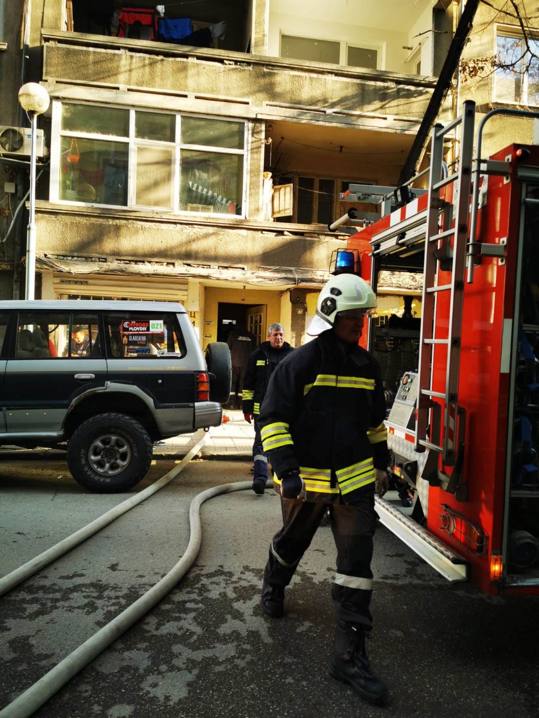 Късо съединение предизвика пожар в апартамент тази сутрин