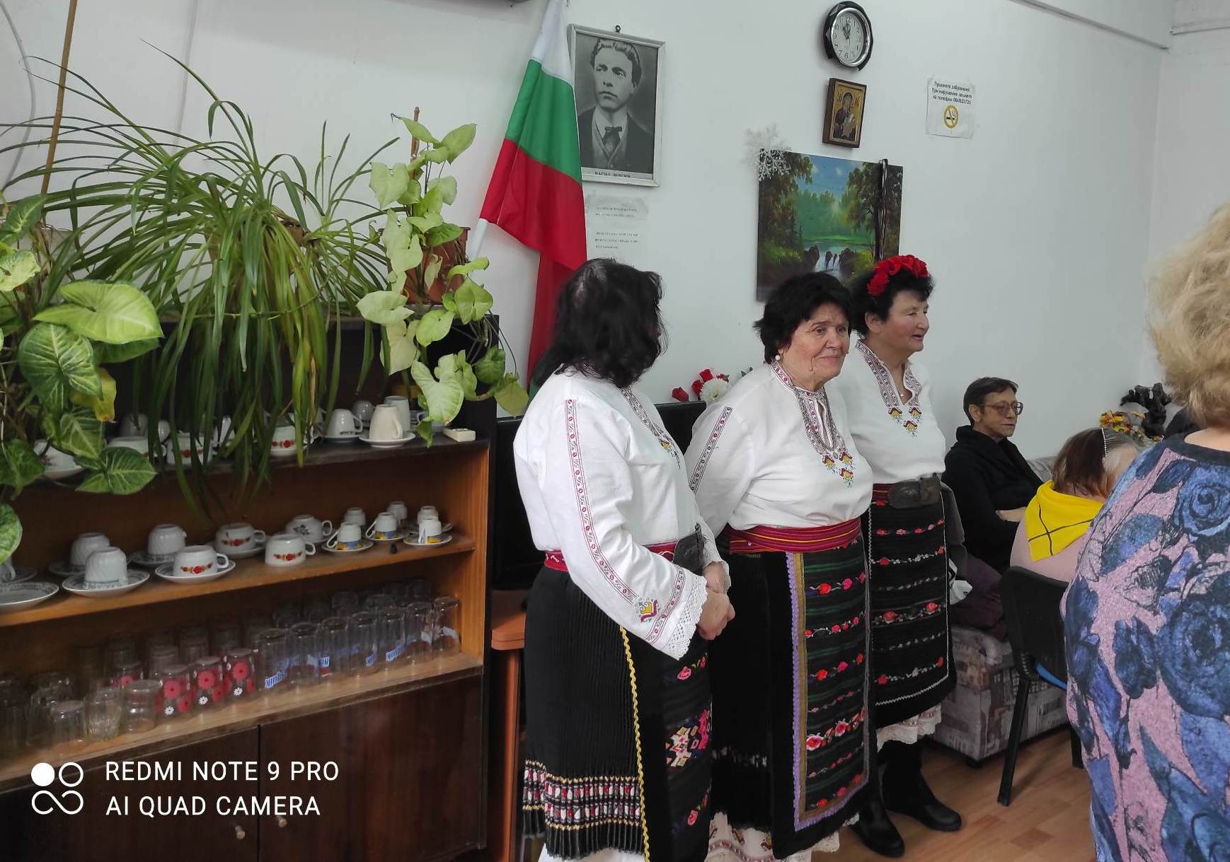 Инициативата „С любов към баба“ в град Левски