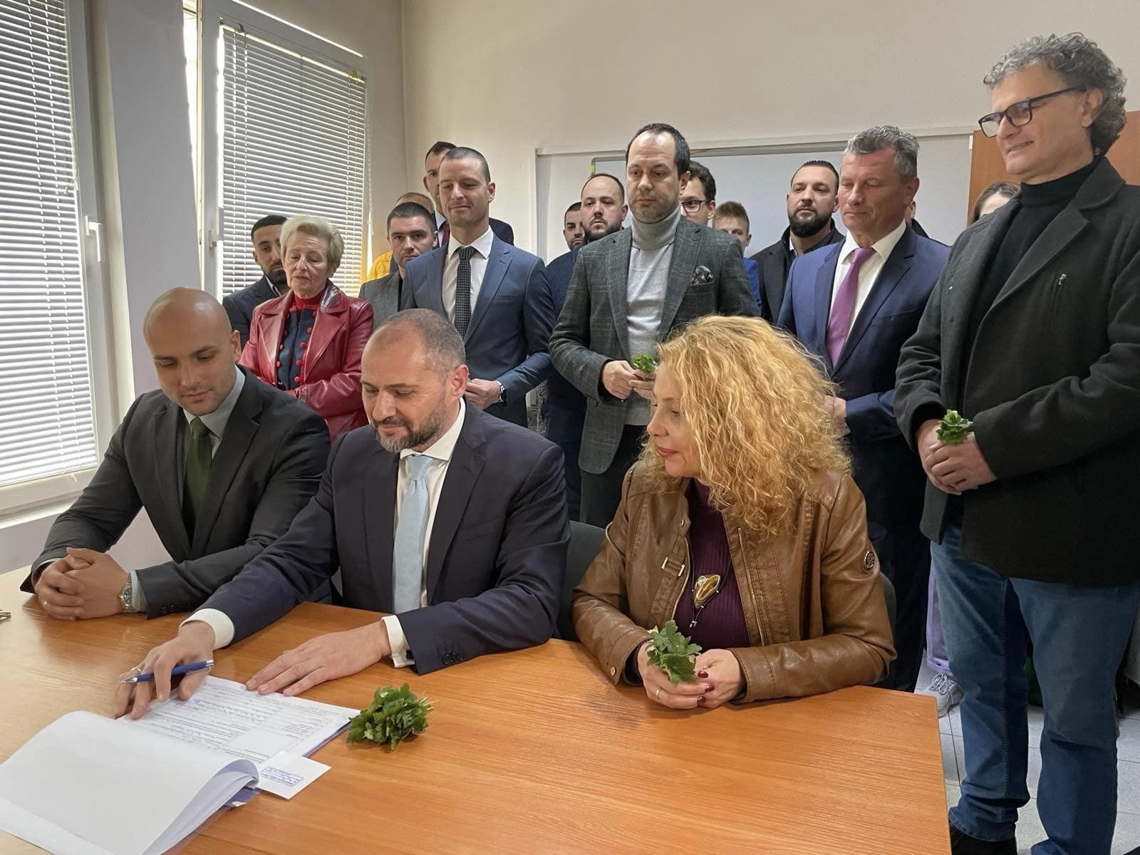 Коалиция ГЕРБ-СДС регистрира листата си с кандидати за народни представители  за област Враца