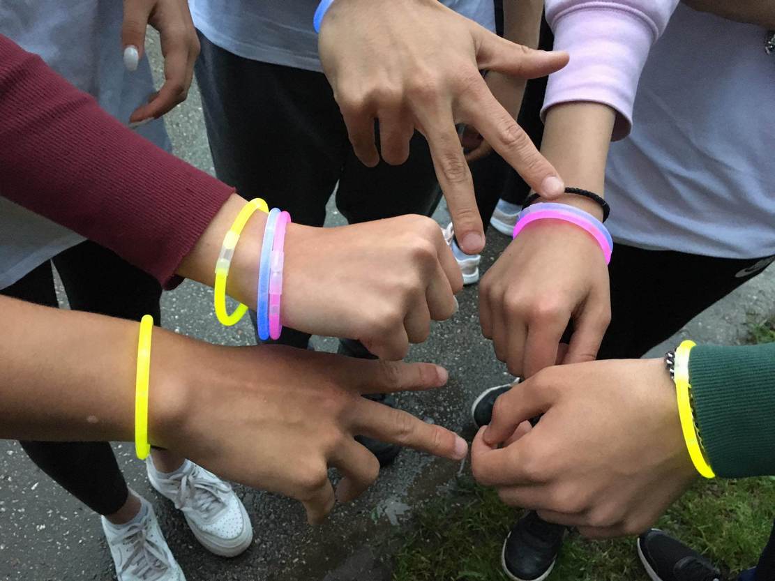 Близо 100 плевенчани тичаха под дъжда в първото нощно бягане в парк „Кайлъка“