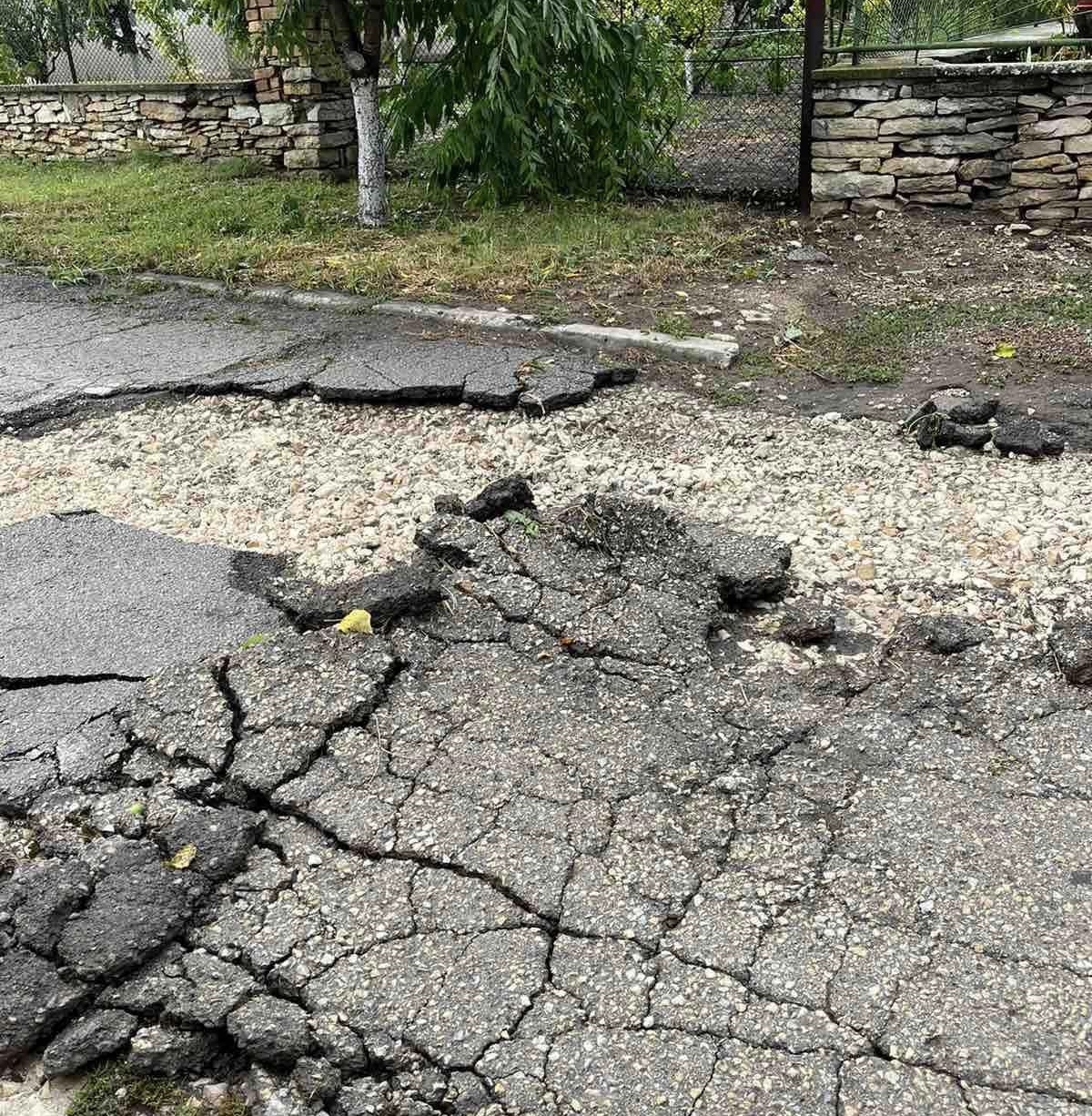 Пороен дъжд наводни десетки къщи в Девня