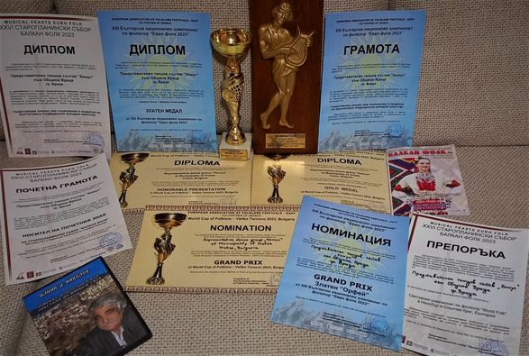 Представителен танцов състав „Хемус“ с отличия от престижни фестивали