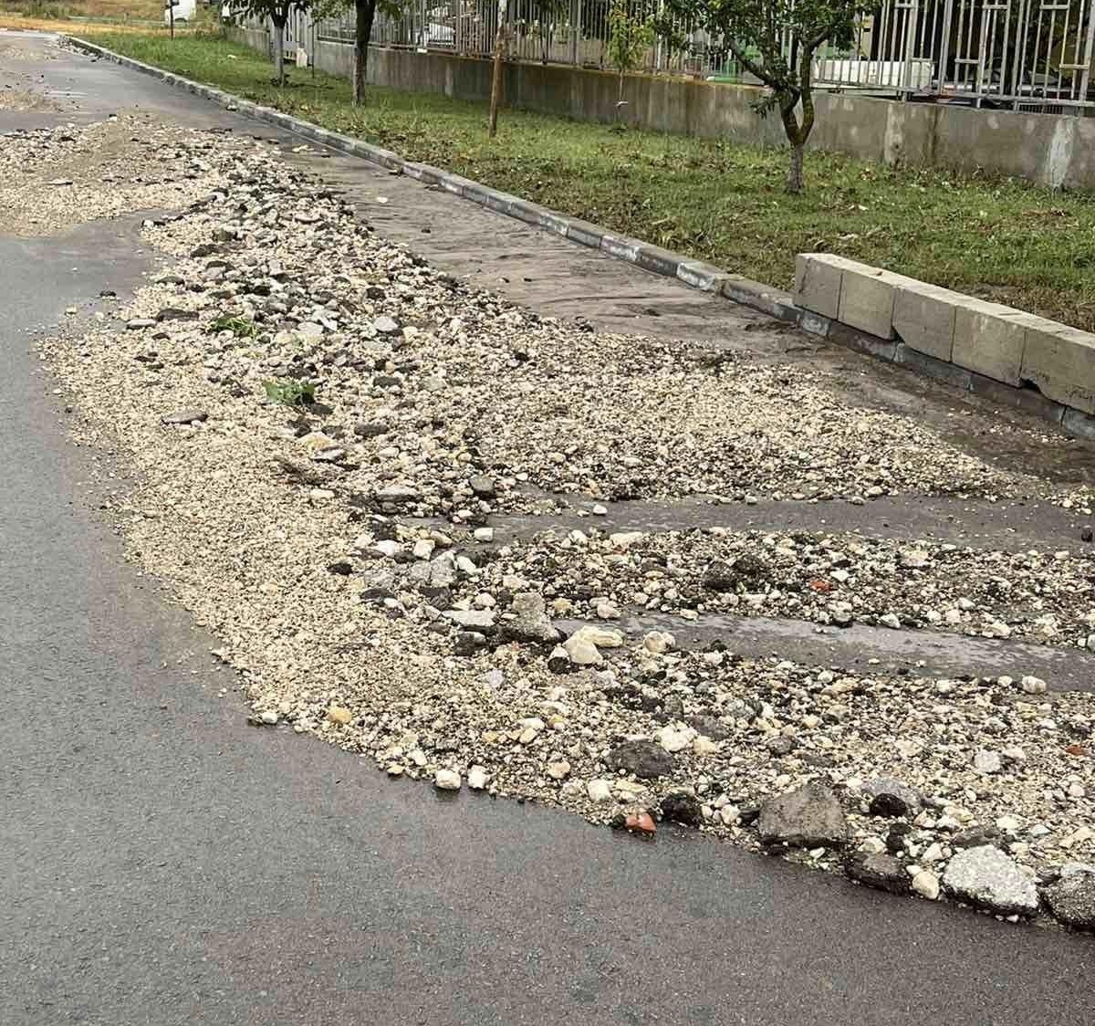 Пороен дъжд наводни десетки къщи в Девня