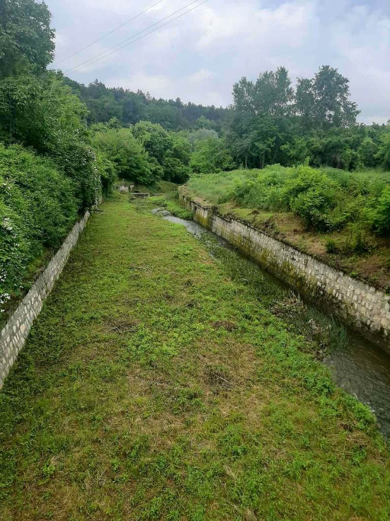 Продължава почистването на речните корита на територията на Плевен