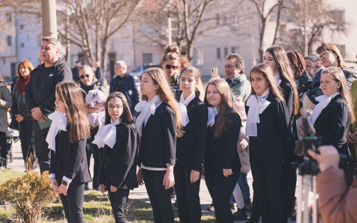 В Мездра почетоха паметта на Апостола на свободата Васил Левски