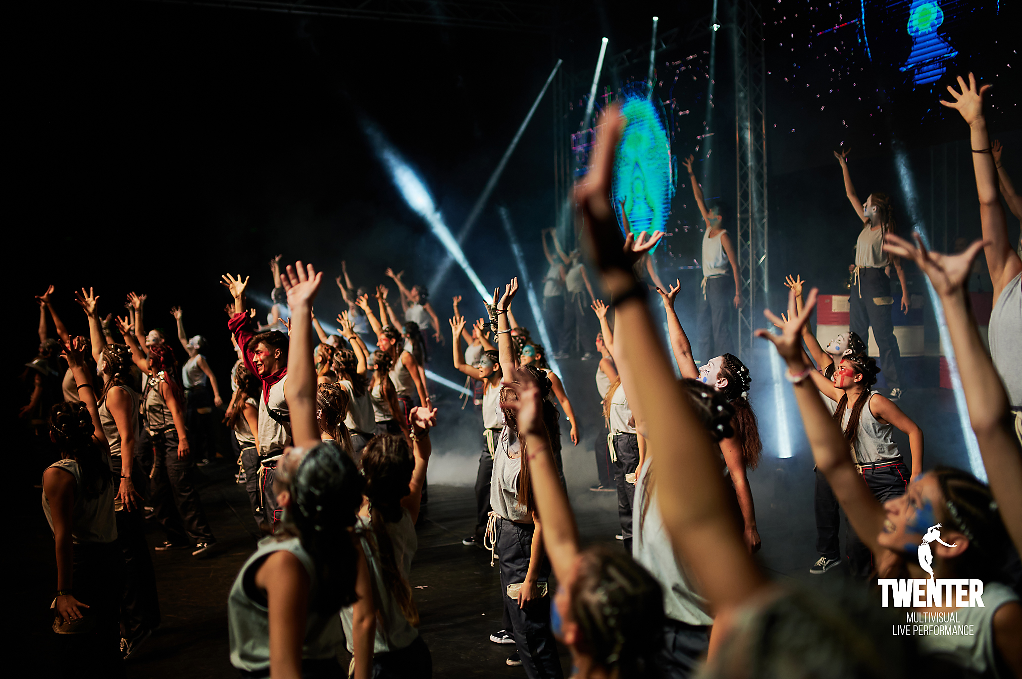 GOOSH пред Дарик преди годишния танцов спектакъл на The Center