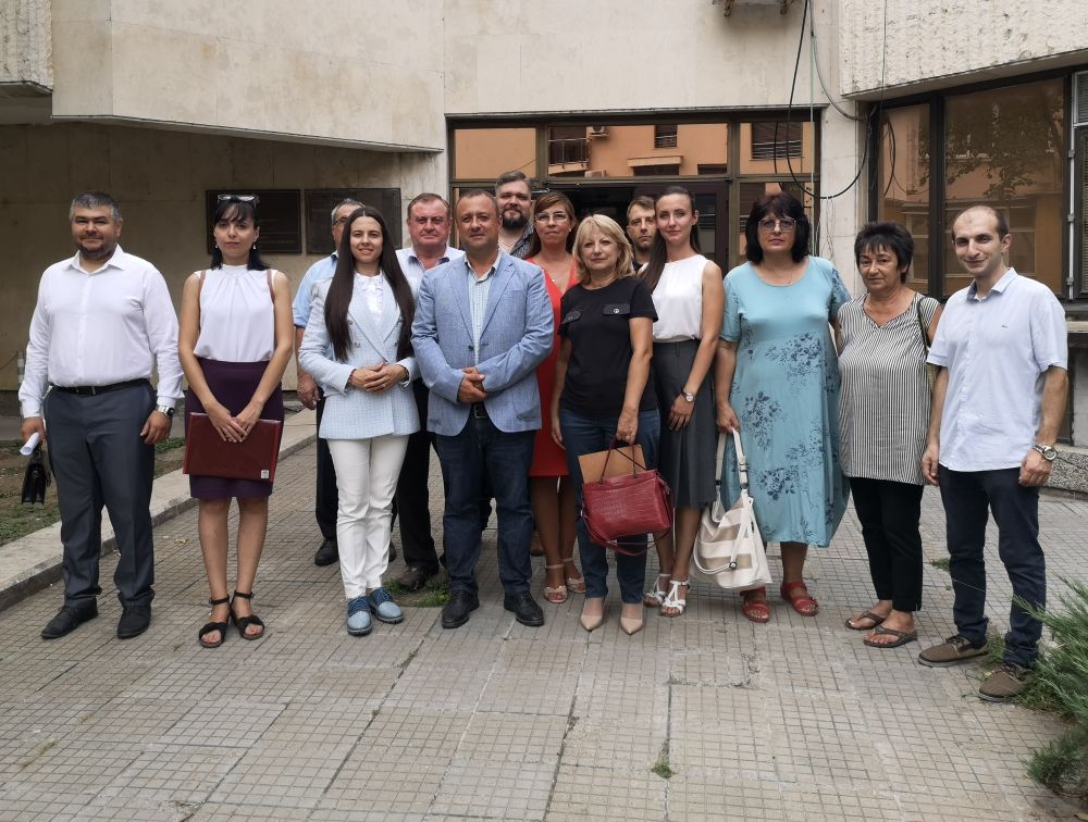 Коалиция „БСП за България“ регистрира листата си с кандидати за народни представители в РИК - Русе