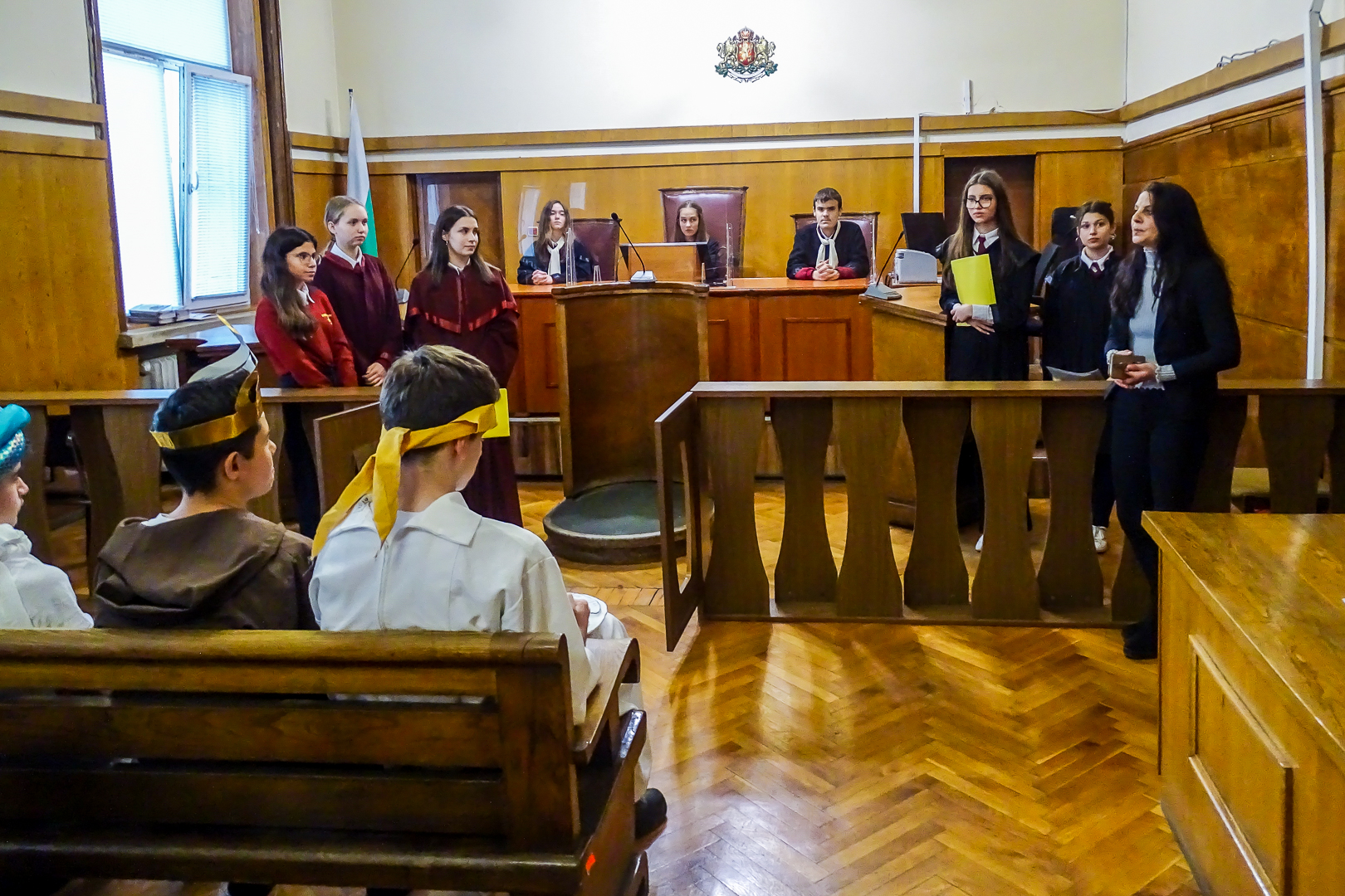 Симулативен процес по „Илиада“ разиграха осмокласници