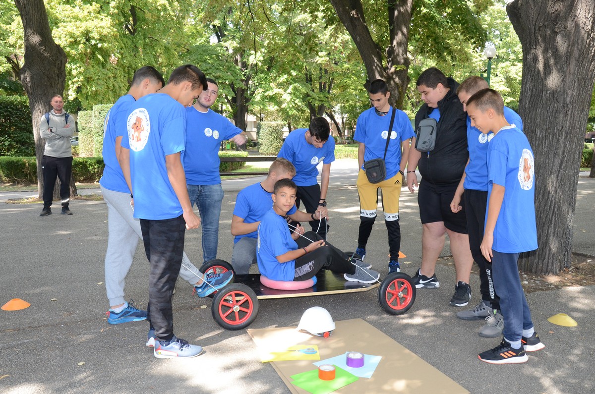 180 ученици показаха уменията си в Общинските интерактивни игри  Видин         