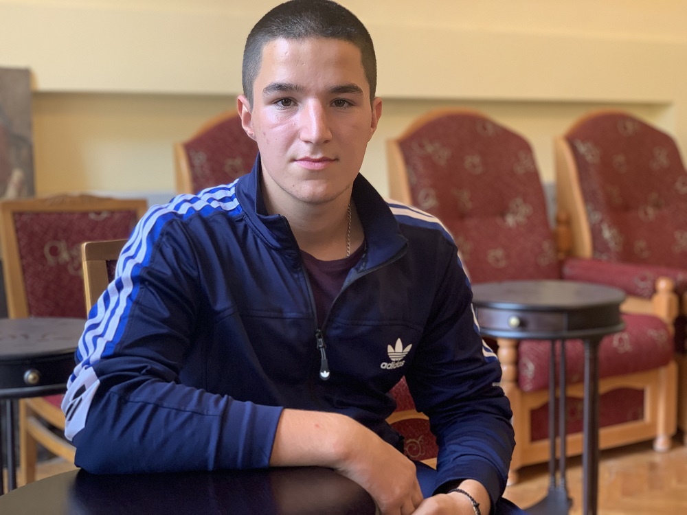 На какво учат в Семинарията: Разговор с учител и ученик