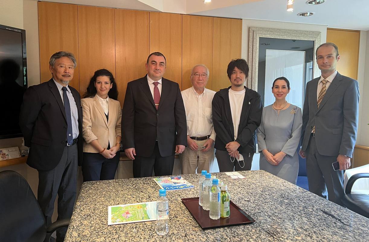 Ректорът на МУ - Плевен проф. Димитров беше на работно посещение в Япония