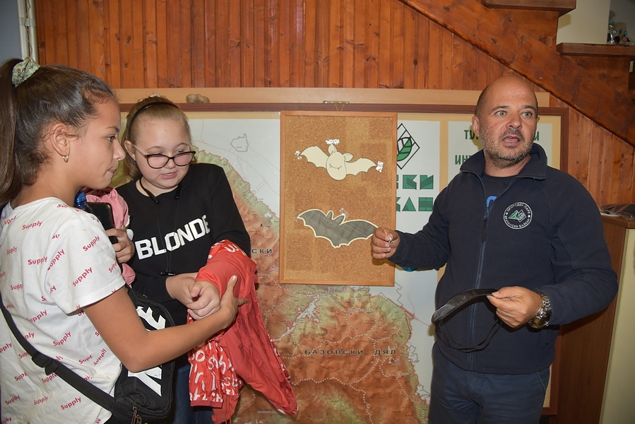 50 деца от Враца се запознаха с тайнствения свят на прилепите