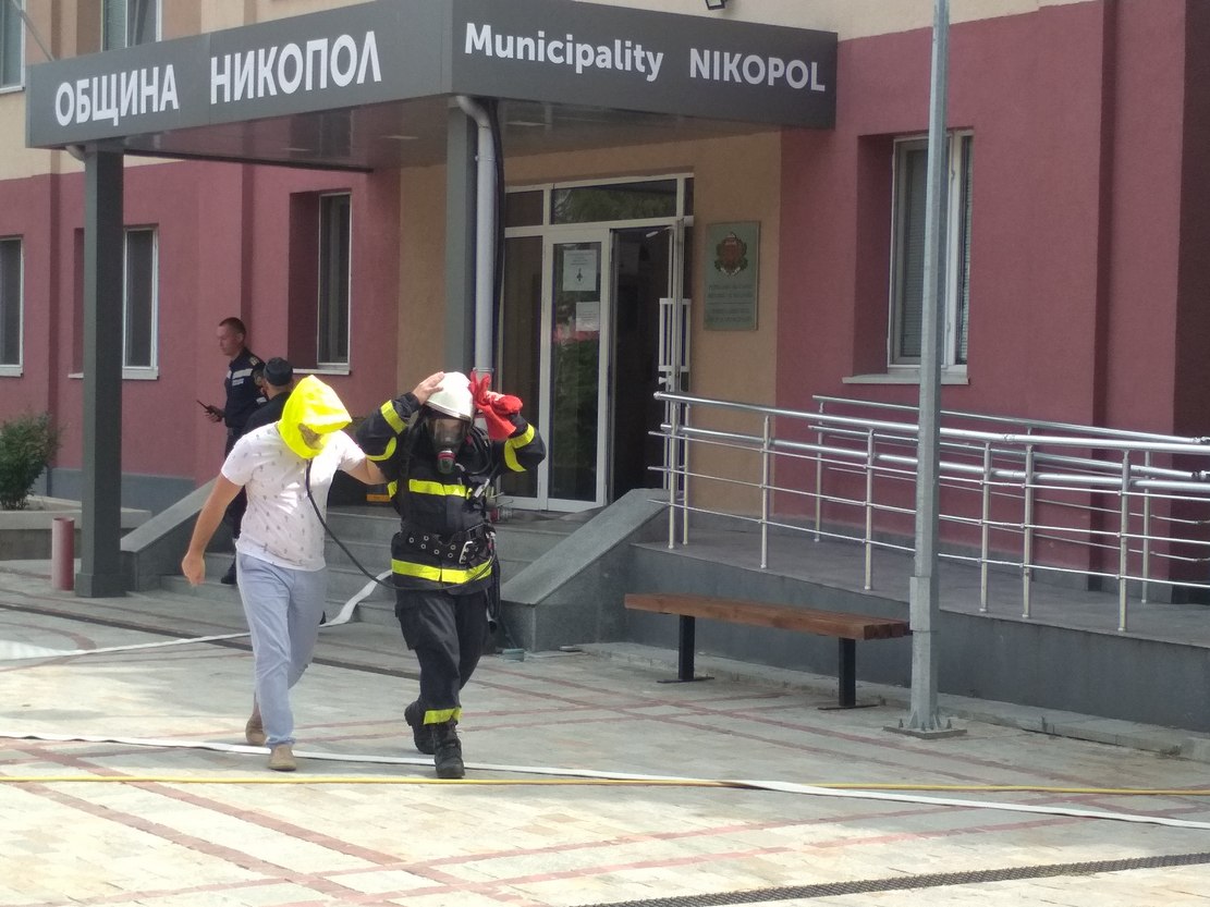 В Никопол проведоха учение за действие при възникнала опасност от наводнение, причинено от река Дунав