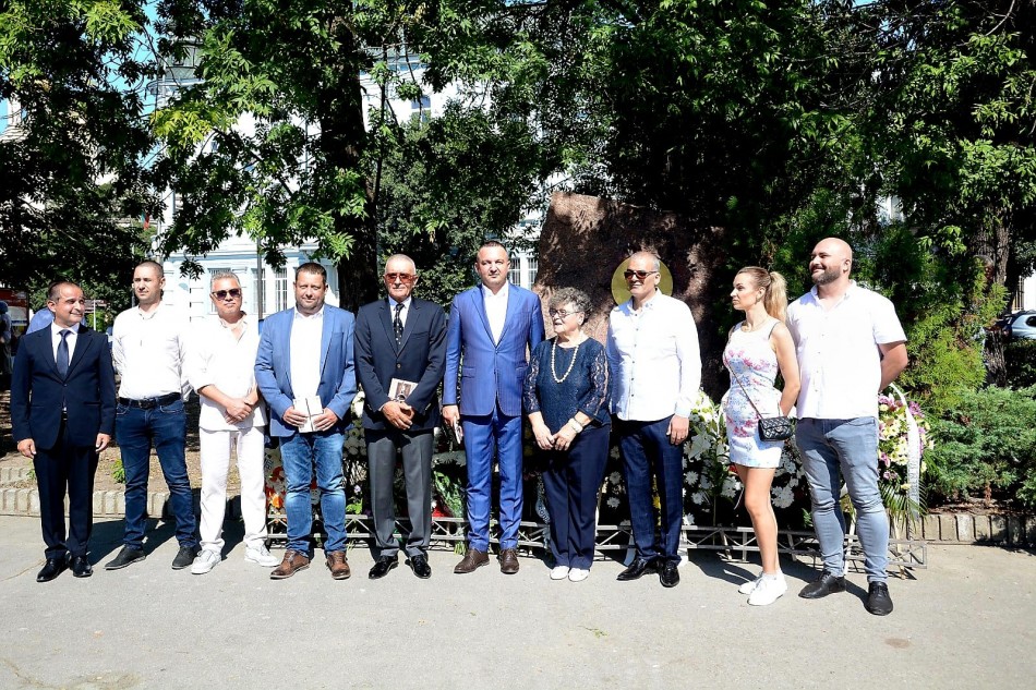 Почетоха паметта на цар Борис III във Варна (СНИМКИ)