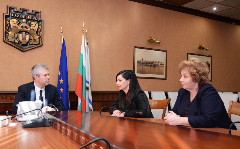 Коцев недоволен от градския транспорт във Варна