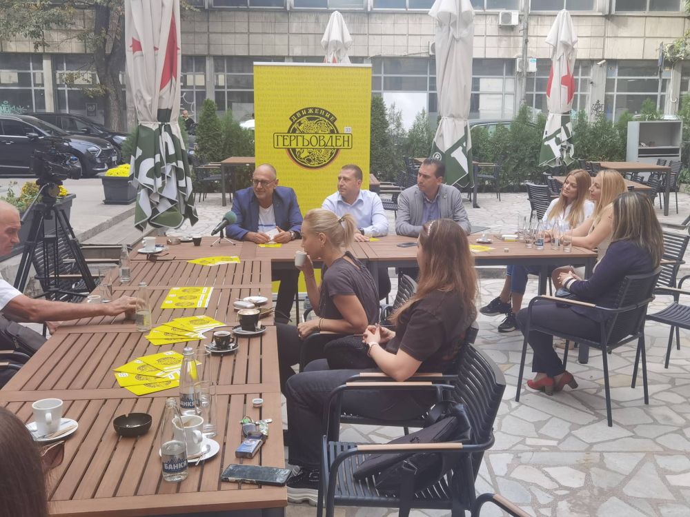 Любен Дилов-син: Номер 33 е символ на готовността да служиш на другите