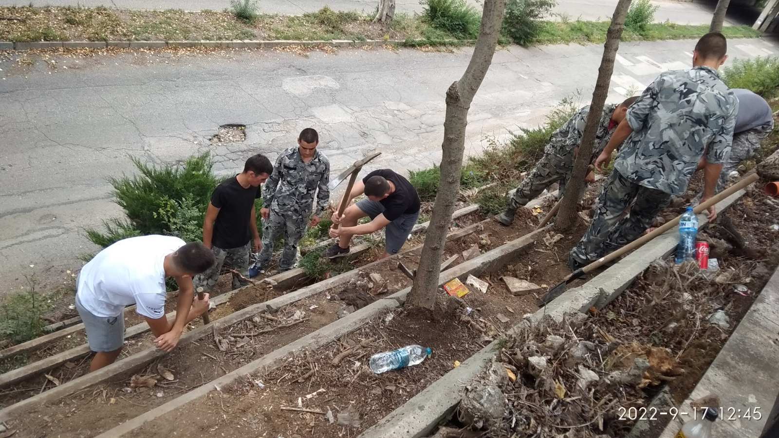 ВВВУ „Георги Бенковски“ се включи в националната кампания „Да почистим България заедно“