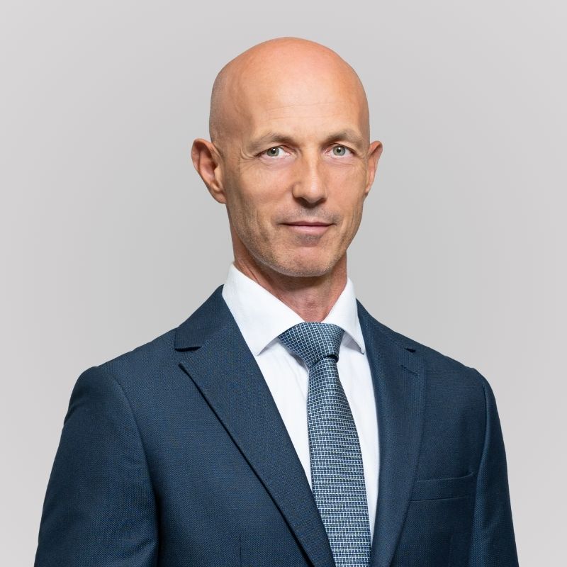 Варна губи парите за нова библиотека, смята варненски депутат