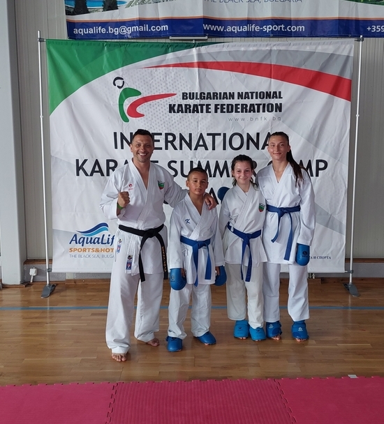 5  каратеки от Дарис и треньора Борислав Иванов бяха на национален спортен лагер по Олимпийско карате